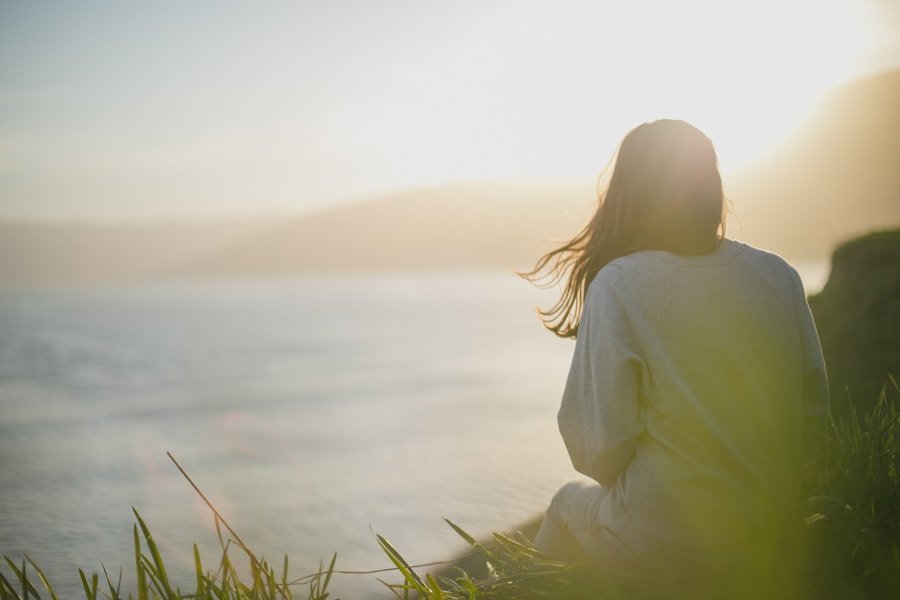 Mindful Aging: Navigating Midlife with Grace and Presence